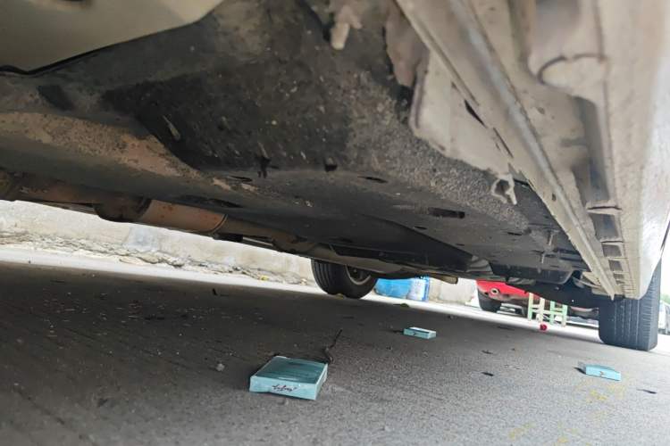 Used Buick GL8 2017 ES 28T Premium Version China V Standard Chassis Front Left