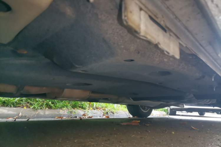 Used Buick GL8 2017 ES 28T Comfort Model China V Standard Chassis Front Left