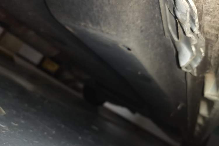 Used Buick GL8 2017 ES 28T Comfort Model China V Standard Chassis Front Left