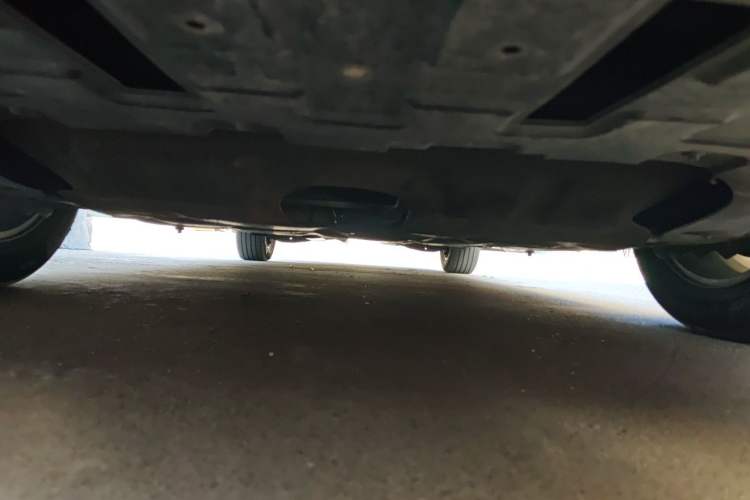 Used Buick GL8 2017 ES 28T Flagship Model China V Standard Chassis Front