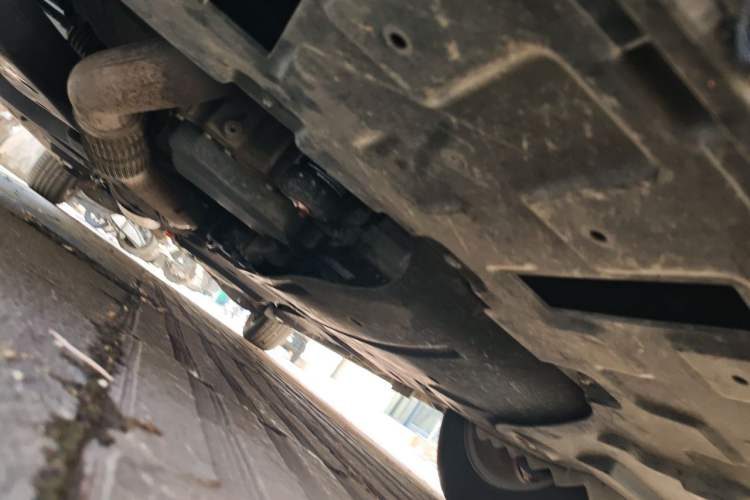 Used Buick GL8 2017 ES 28T Flagship Model China V Standard Chassis Front