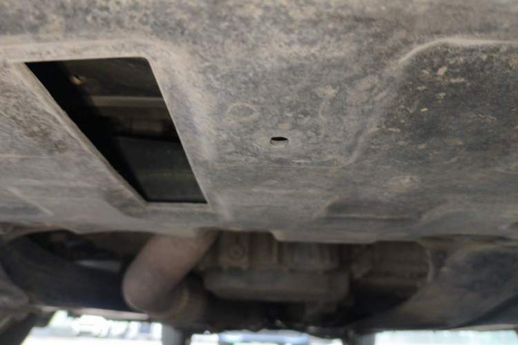 Used Buick GL8 2017 ES 28T Premium Version China V Standard Chassis Front