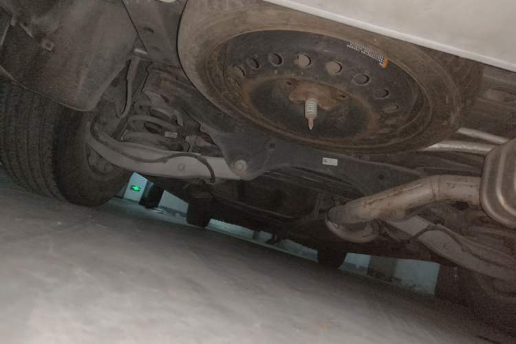 Used Buick GL8 2017 ES 28T Flagship Model China V Standard Chassis Rear