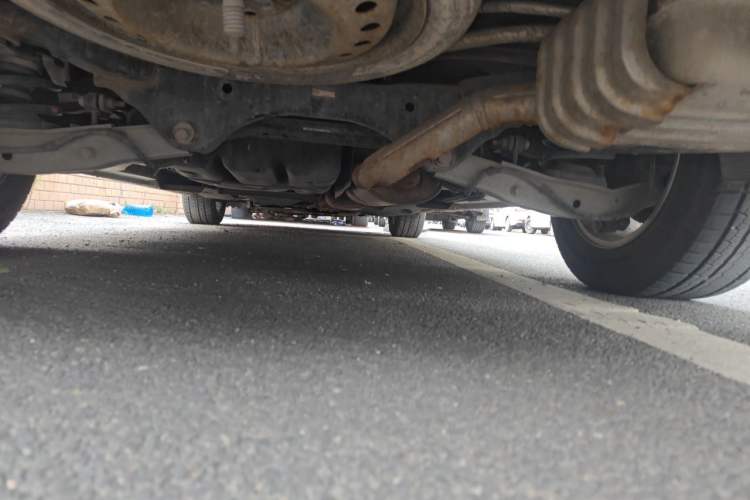 Used Buick GL8 2017 ES 28T Comfort Model China V Standard Chassis Rear