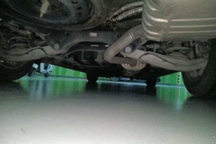 Used Buick GL8 2017 ES 28T Comfort Model China V Standard Chassis Rear