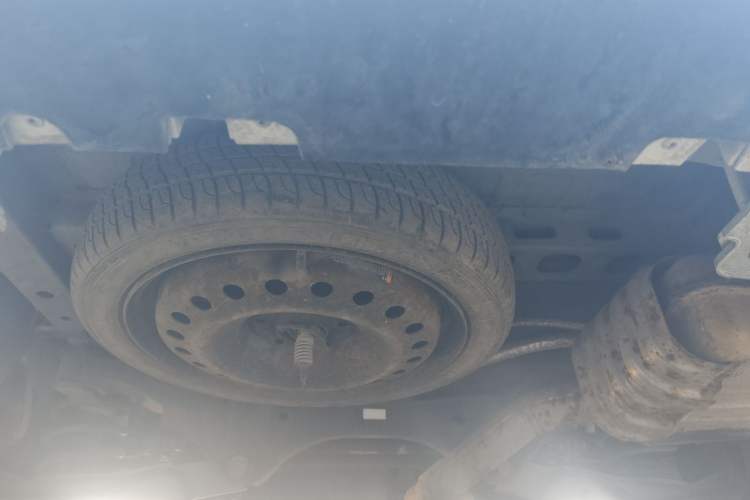 Used Buick GL8 2017 ES 28T Comfort Model China V Standard Chassis Rear