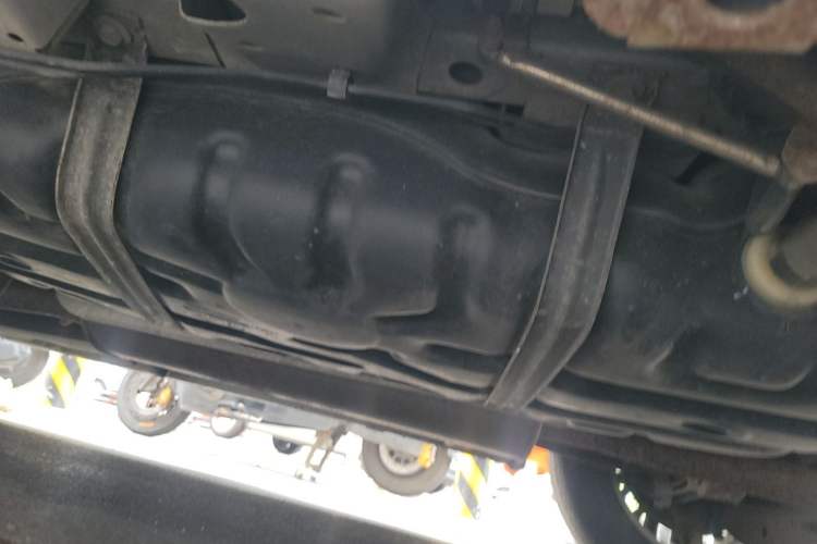 Used Buick GL8 2017 ES 28T Flagship Model China V Standard Chassis Rear Left