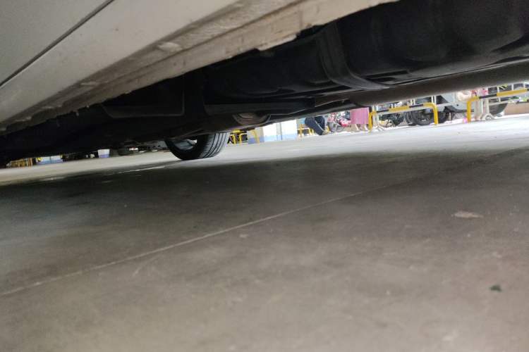Used Buick GL8 2017 ES 28T Flagship Model China V Standard Chassis Rear Left