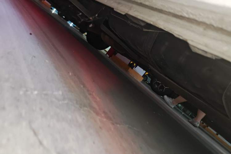 Used Buick GL8 2017 ES 28T Luxury Model China V Standard Chassis Rear Left