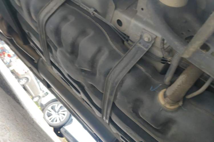 Used Buick GL8 2017 ES 28T Comfort Model China V Standard Chassis Rear Left