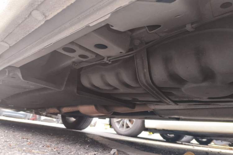Used Buick GL8 2017 ES 28T Comfort Model China V Standard Chassis Rear Left