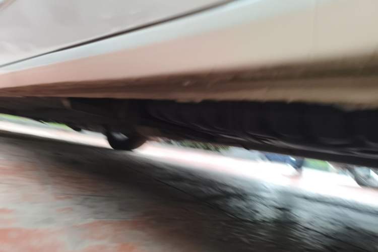 Used Buick GL8 2017 ES 28T Premium Version China V Standard Chassis Rear Left