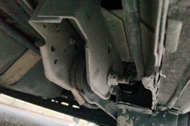 Used Buick GL8 2017 25S Prestige Version China V Standard Chassis Rear Left