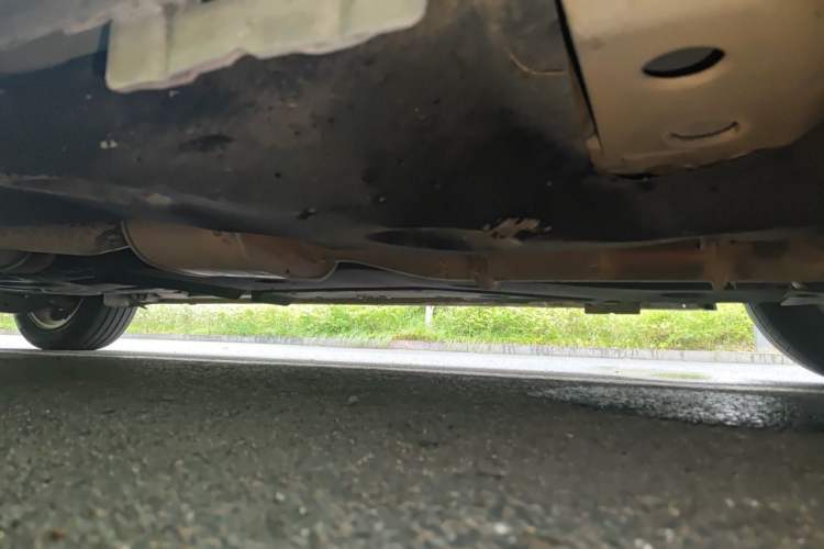 Used Buick GL8 2017 ES 28T Premium Version China V Standard Chassis Rear Right