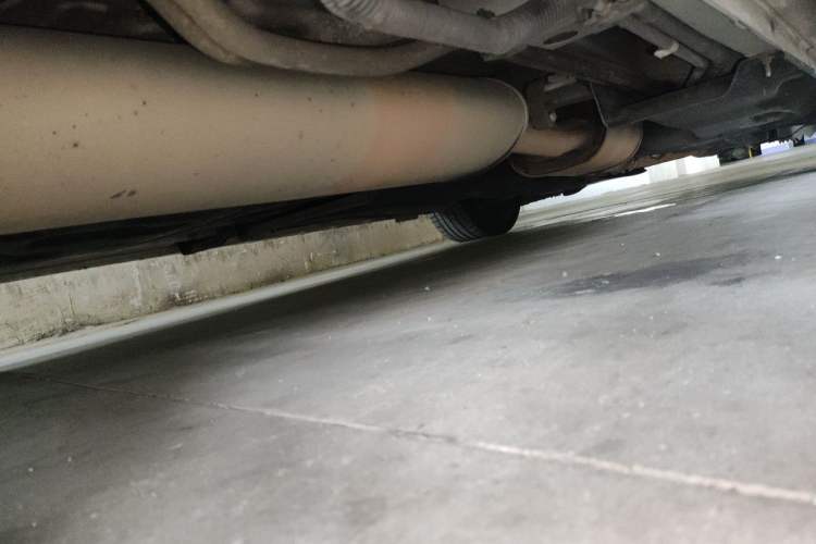Used Buick GL8 2017 ES 28T Flagship Model China V Standard Chassis Rear Right