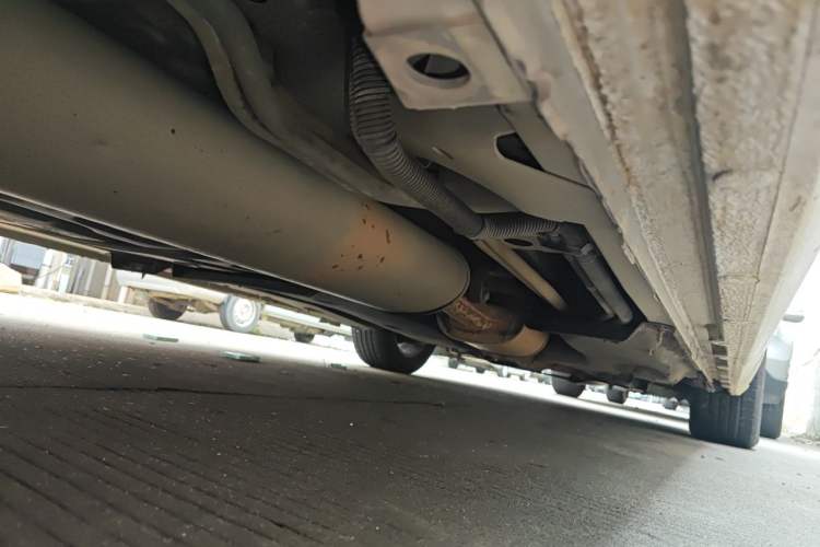 Used Buick GL8 2017 ES 28T Premium Version China V Standard Chassis Rear Right