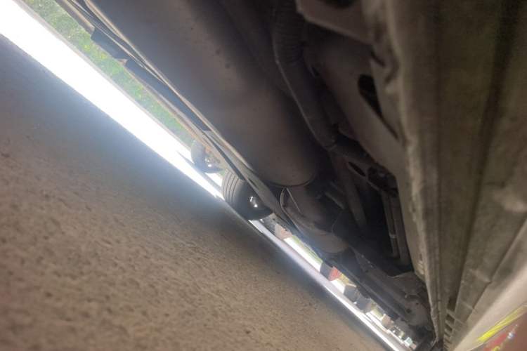 Used Buick GL8 2017 ES 28T Flagship Model China V Standard Chassis Rear Right