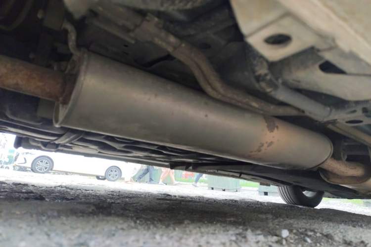 Used Buick GL8 2017 ES 28T Luxury Model China V Standard Chassis Rear Right