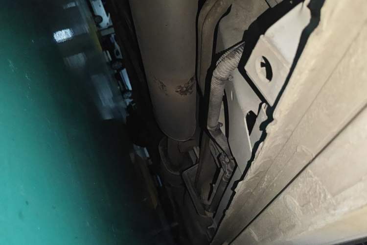 Used Buick GL8 2017 ES 28T Premium Version China V Standard Chassis Rear Right