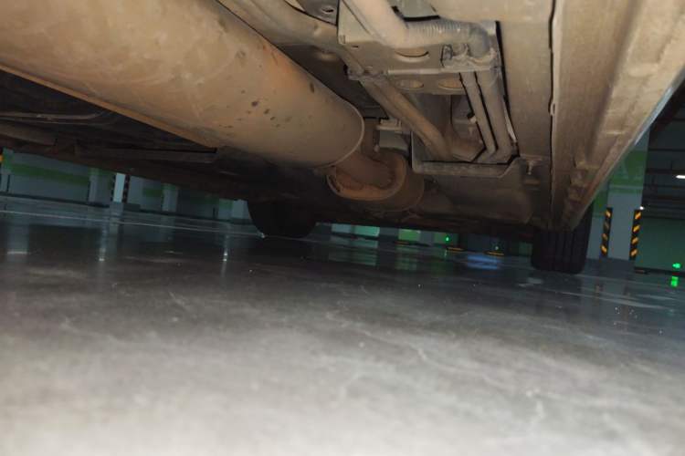 Used Buick GL8 2017 ES 28T Comfort Model China V Standard Chassis Rear Right