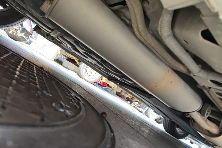 Used Buick GL8 2017 ES 28T Premium Version China V Standard Chassis Rear Right