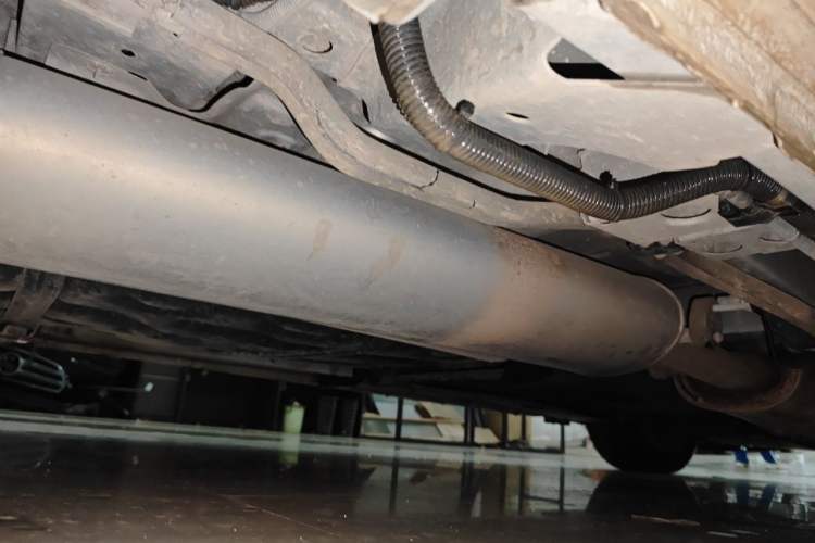 Used Buick GL8 2017 ES 28T Luxury Model China V Standard Chassis Rear Right