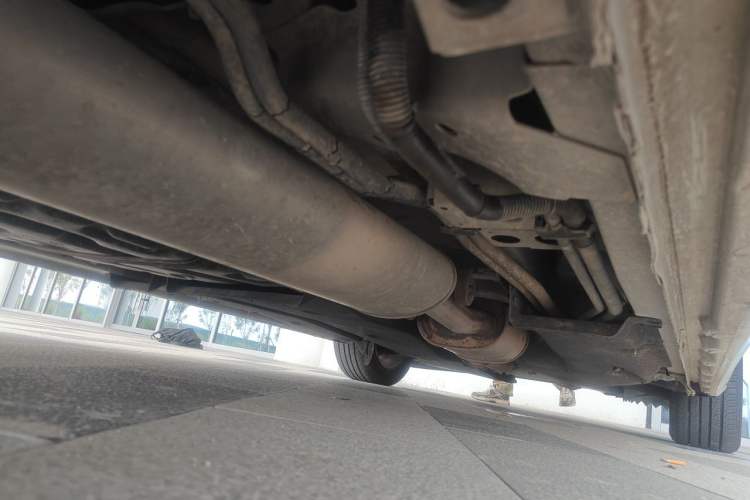 Used Buick GL8 2017 ES 28T Premium Version China V Standard Chassis Rear Right