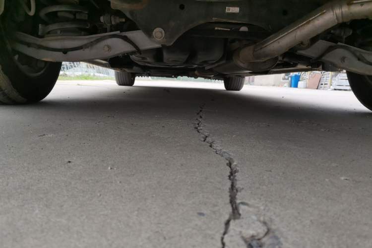 Used Buick GL8 2017 ES 28T Flagship Model China V Standard Chassis Rear
