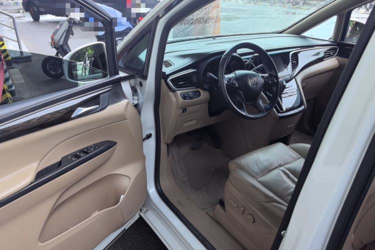 Used Buick GL8 2017 ES 28T Luxury Model China V Standard Driver Seat