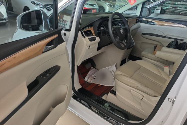 Used Buick GL8 2017 ES 28T Comfort Model China V Standard Driver Seat