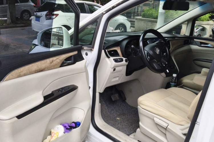 Used Buick GL8 2017 ES 28T Comfort Model China V Standard Driver Seat