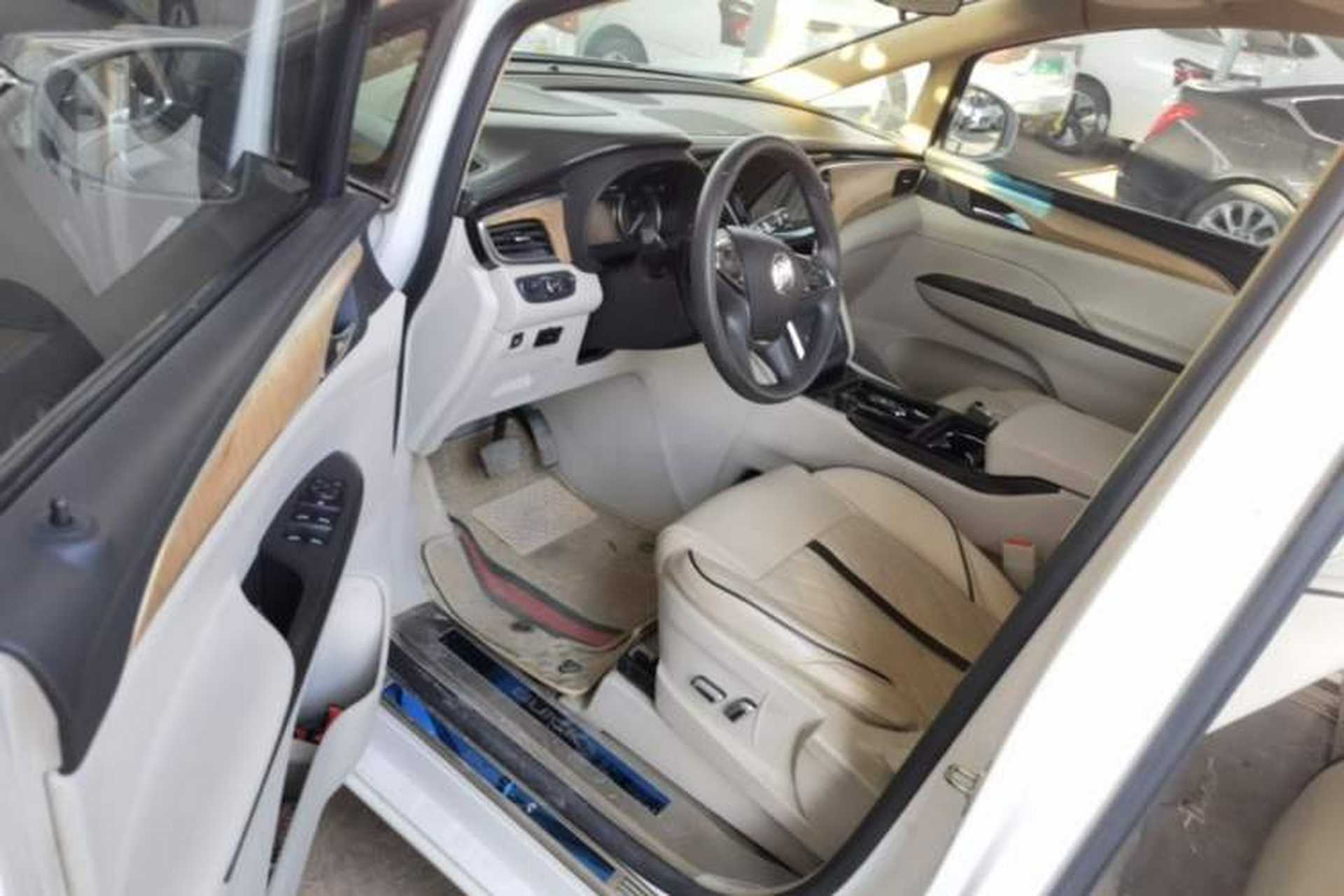 Used Buick GL8 2017 ES 28T Comfort Model China V Standard Driver Seat