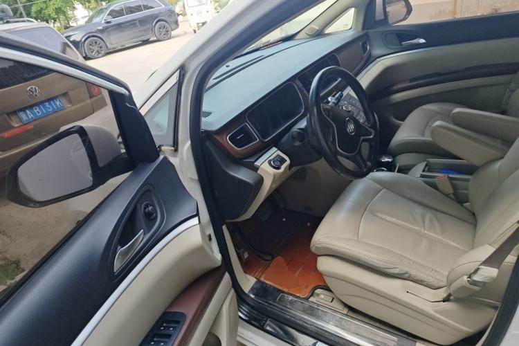 Used Buick GL8 2017 25S Luxury Version China V Standard Driver Seat