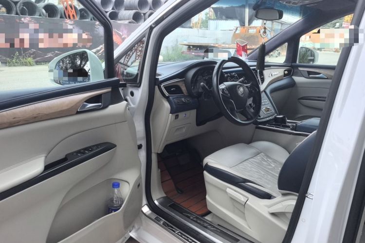 Used Buick GL8 2017 ES 28T Comfort Model China V Standard Driver Seat