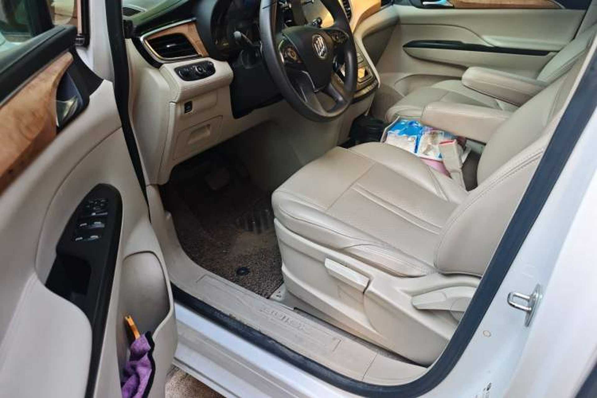 Used Buick GL8 2017 ES 28T Comfort Model China V Standard Driver Seat