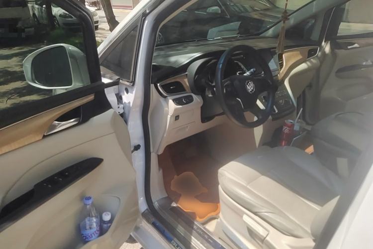 Used Buick GL8 2017 ES 28T Comfort Model China V Standard Driver Seat