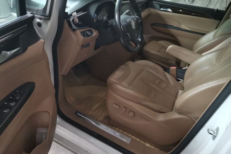 Used Buick GL8 2017 ES 28T Flagship Model China V Standard Driver Seat