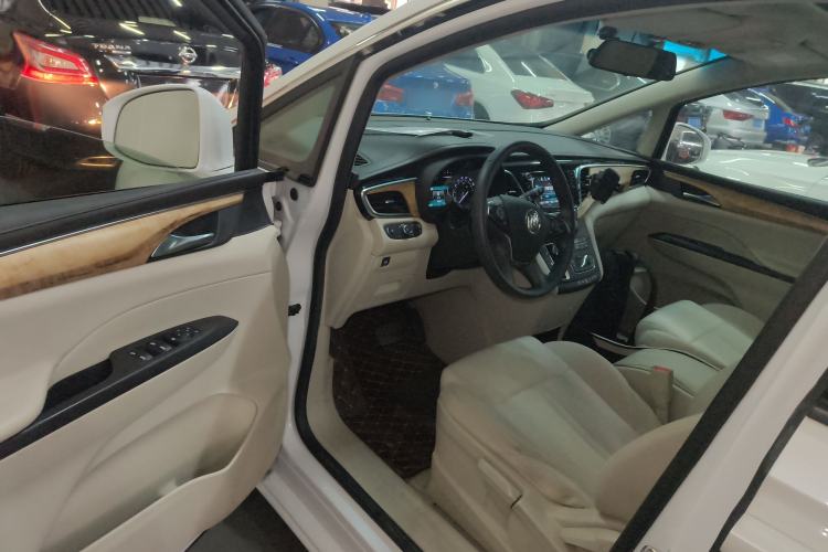 Used Buick GL8 2017 ES 28T Comfort Model China V Standard Driver Seat