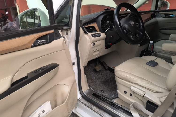 Used Buick GL8 2017 ES 28T Comfort Model China V Standard Driver Seat