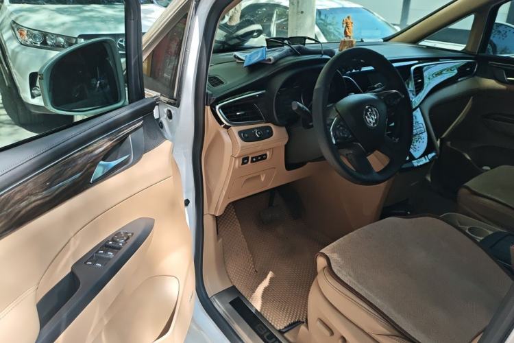 Used Buick GL8 2017 ES 28T Flagship Model China V Standard Driver Seat