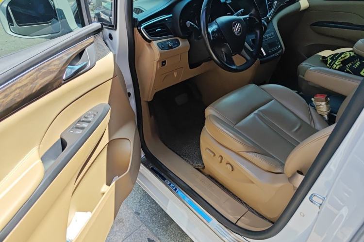 Used Buick GL8 2017 ES 28T Premium Version China V Standard Driver Seat