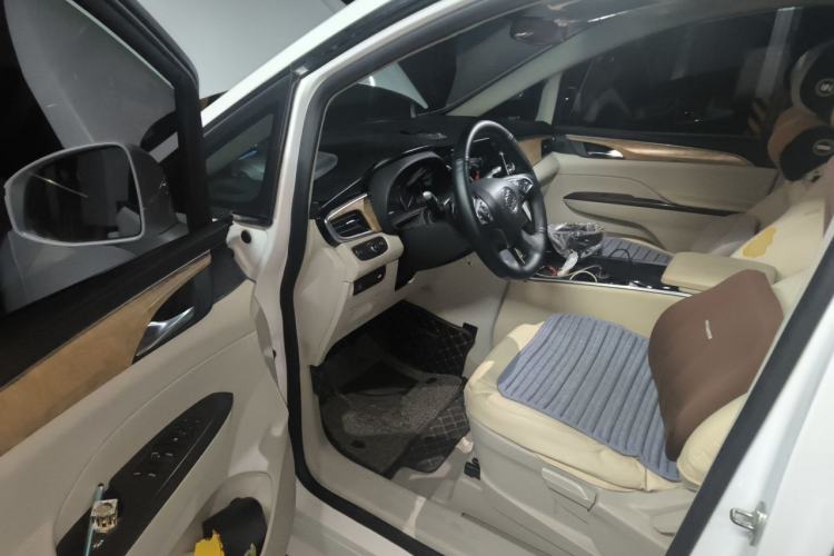 Used Buick GL8 2017 ES 28T Comfort Model China V Standard Driver Seat