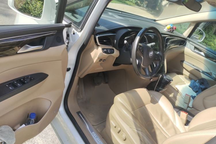 Used Buick GL8 2017 ES 28T Flagship Model China V Standard Driver Seat