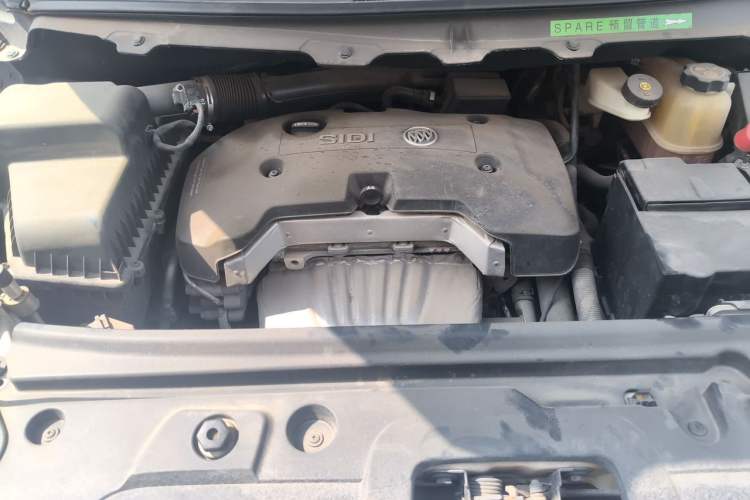 Used Buick GL8 2017 25S Comfort Version China V Standard Engine Bay