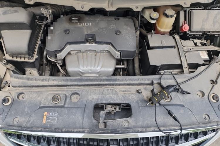 Used Buick GL8 2017 25S Comfort Version China V Standard Engine Bay