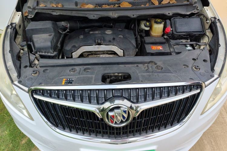 Used Buick GL8 2017 25S Comfort Version China V Standard Engine Bay