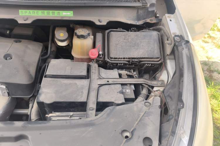 Used Buick GL8 2017 25S Comfort Version China V Standard Engine Bay Left