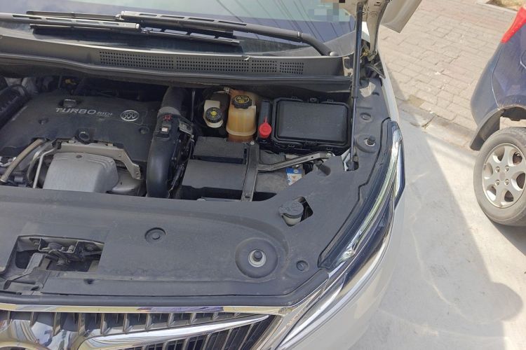 Used Buick GL8 2017 ES 28T Luxury Model China V Standard Engine Bay Left