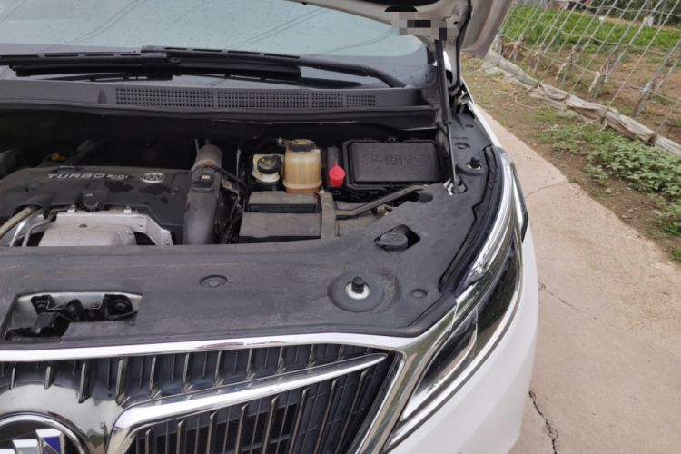 Used Buick GL8 2017 ES 28T Flagship Model China V Standard Engine Bay Left