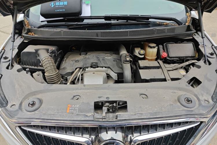 Used Buick GL8 2017 ES 28T Luxury Model China V Standard Engine Bay